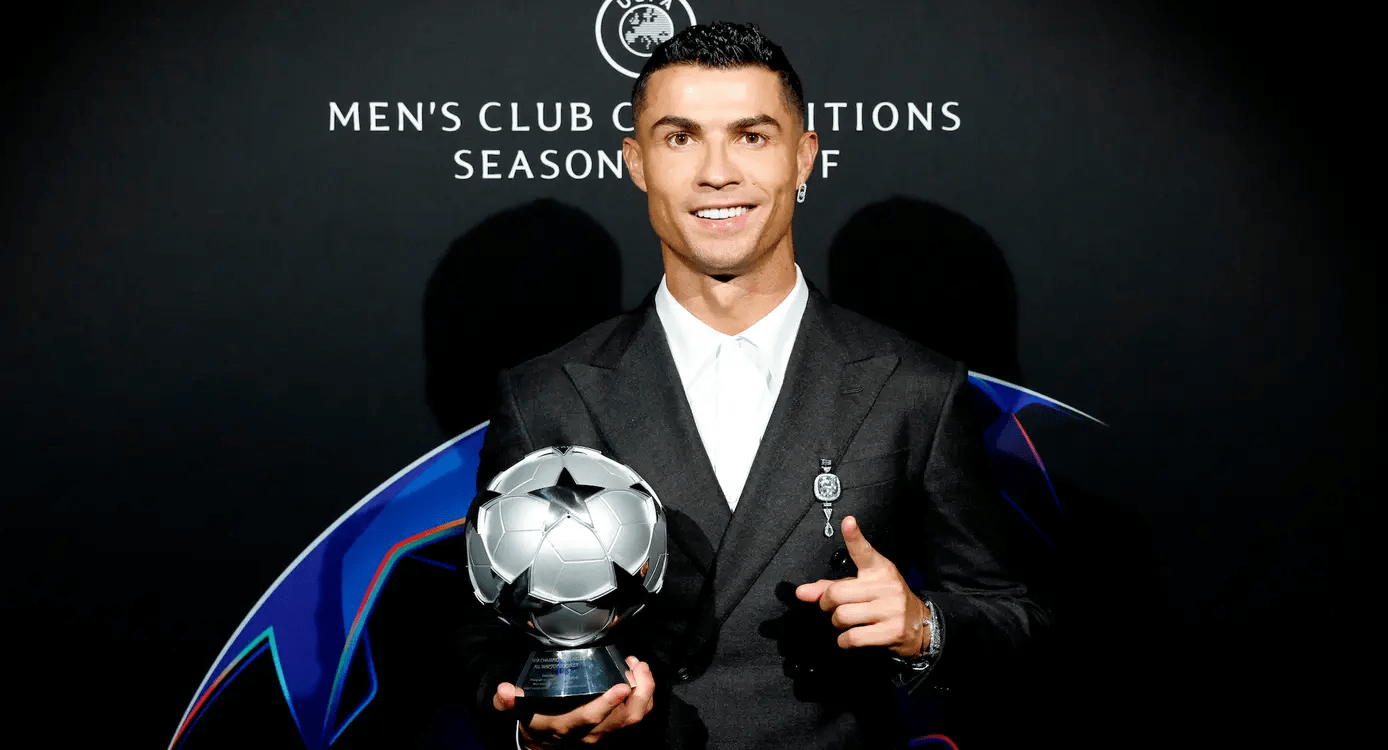 UEFA Special Award3